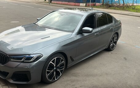 BMW 5 серия, 2020 год, 5 500 000 рублей, 2 фотография