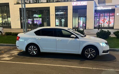 Skoda Octavia, 2019 год, 1 450 000 рублей, 8 фотография