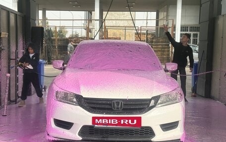 Honda Accord IX рестайлинг, 2013 год, 1 250 000 рублей, 13 фотография