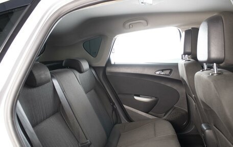 Opel Astra J, 2011 год, 660 000 рублей, 6 фотография