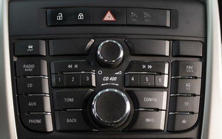 Opel Astra J, 2011 год, 660 000 рублей, 15 фотография