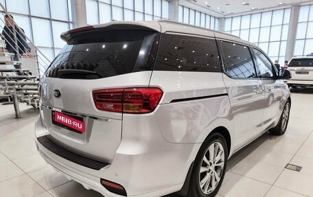 KIA Carnival III, 2020 год, 3 099 000 рублей, 6 фотография