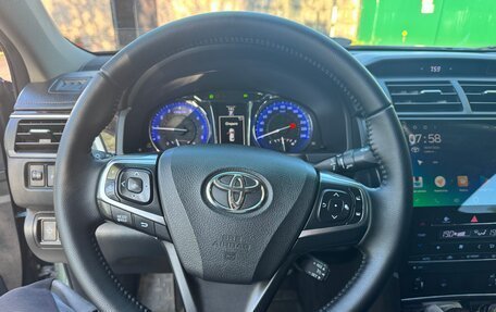 Toyota Camry, 2015 год, 2 300 000 рублей, 13 фотография