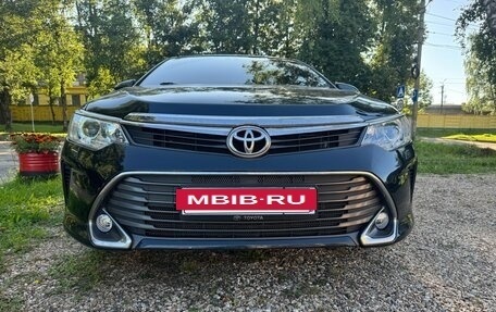 Toyota Camry, 2015 год, 2 300 000 рублей, 17 фотография