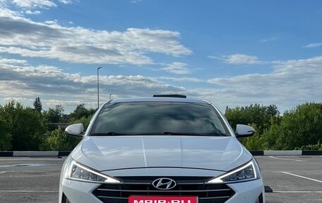 Hyundai Elantra VI рестайлинг, 2019 год, 1 550 000 рублей, 1 фотография