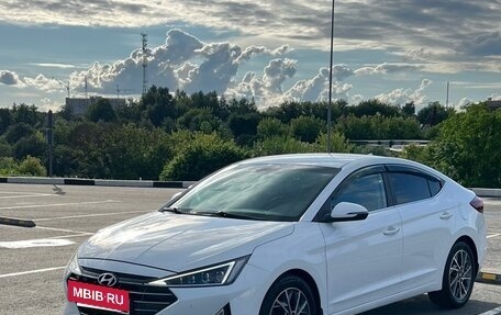 Hyundai Elantra VI рестайлинг, 2019 год, 1 550 000 рублей, 2 фотография