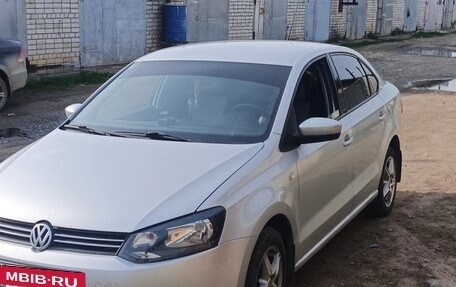 Volkswagen Polo VI (EU Market), 2012 год, 760 000 рублей, 11 фотография