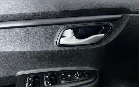 KIA Rio IV, 2019 год, 1 597 000 рублей, 18 фотография
