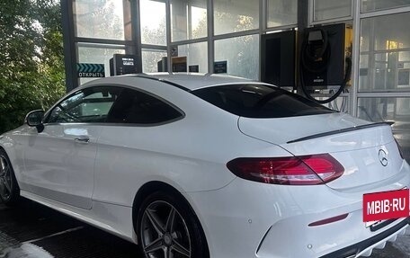 Mercedes-Benz C-Класс, 2016 год, 2 000 000 рублей, 2 фотография