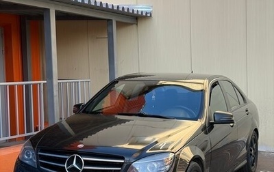Mercedes-Benz C-Класс, 2010 год, 700 000 рублей, 1 фотография