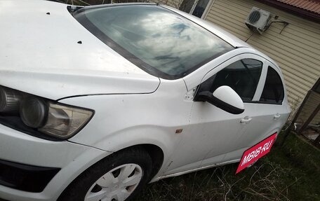 Chevrolet Aveo III, 2012 год, 300 000 рублей, 3 фотография