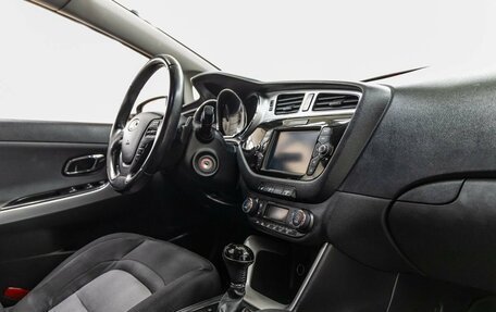 KIA cee'd III, 2013 год, 1 188 000 рублей, 31 фотография