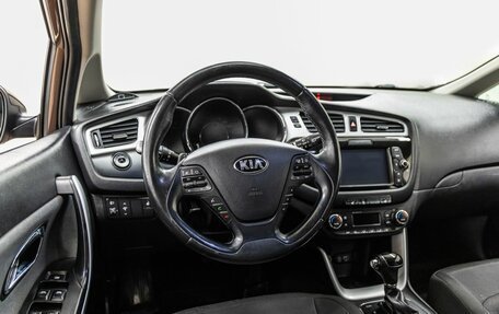 KIA cee'd III, 2013 год, 1 188 000 рублей, 24 фотография