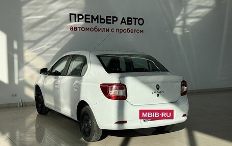 Renault Logan II, 2022 год, 855 000 рублей, 6 фотография