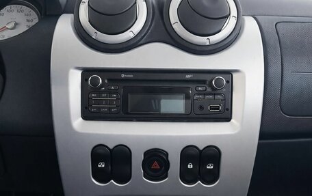 Renault Logan I, 2013 год, 500 000 рублей, 11 фотография