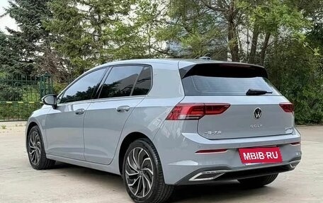 Volkswagen Golf VIII, 2022 год, 1 900 000 рублей, 1 фотография