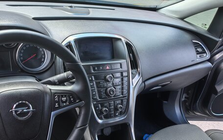 Opel Astra J, 2010 год, 650 000 рублей, 4 фотография