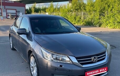 Honda Accord IX рестайлинг, 2013 год, 830 000 рублей, 2 фотография