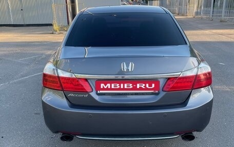 Honda Accord IX рестайлинг, 2013 год, 830 000 рублей, 4 фотография
