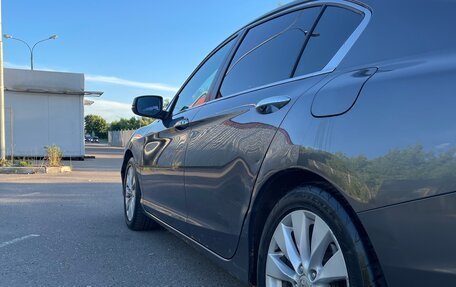 Honda Accord IX рестайлинг, 2013 год, 830 000 рублей, 11 фотография
