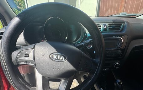 KIA Rio III рестайлинг, 2012 год, 700 000 рублей, 15 фотография