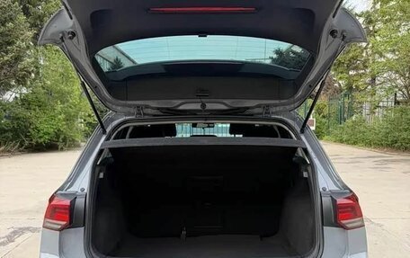 Volkswagen Golf VIII, 2022 год, 1 900 000 рублей, 8 фотография