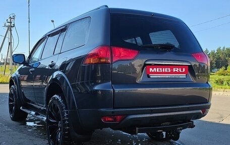 Mitsubishi Pajero Sport II рестайлинг, 2008 год, 1 830 000 рублей, 10 фотография