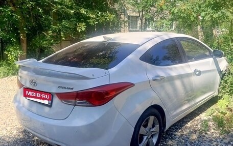 Hyundai Avante, 2010 год, 970 000 рублей, 5 фотография