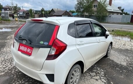 Honda Fit III, 2015 год, 840 000 рублей, 3 фотография