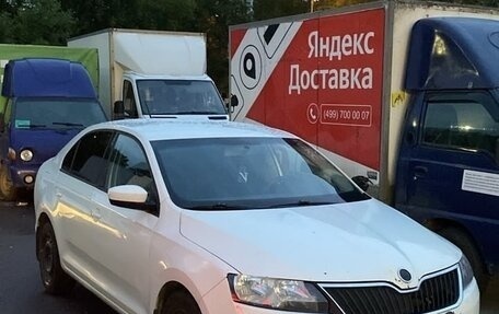 Skoda Rapid I, 2017 год, 450 000 рублей, 6 фотография