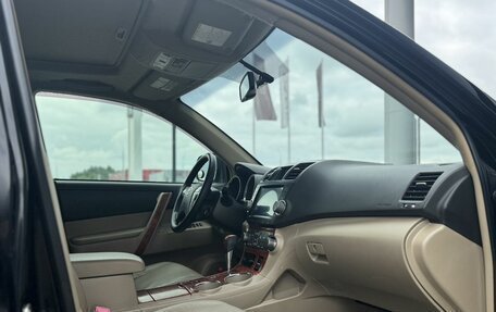 Toyota Highlander III, 2008 год, 1 080 000 рублей, 17 фотография