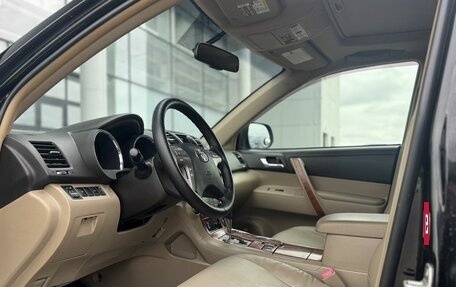 Toyota Highlander III, 2008 год, 1 080 000 рублей, 15 фотография