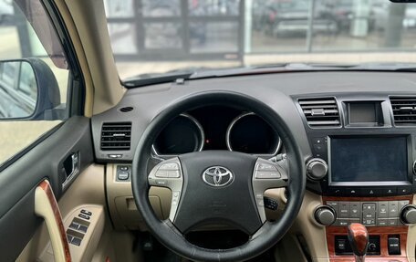 Toyota Highlander III, 2008 год, 1 080 000 рублей, 26 фотография
