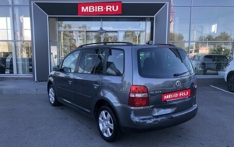 Volkswagen Touran III, 2006 год, 450 000 рублей, 7 фотография