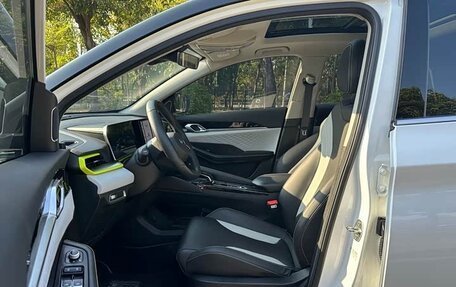 Geely Coolray I, 2023 год, 1 350 000 рублей, 10 фотография