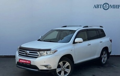 Toyota Highlander III, 2012 год, 1 870 000 рублей, 1 фотография