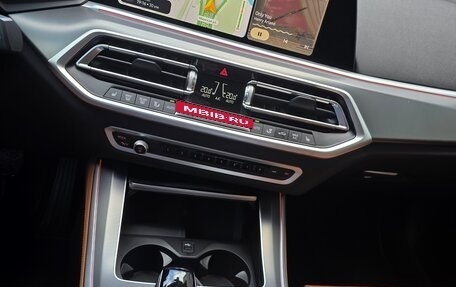 BMW X5, 2022 год, 6 590 000 рублей, 2 фотография