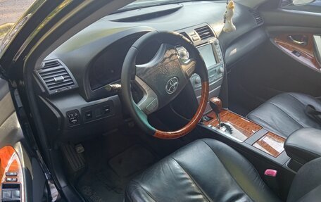 Toyota Camry, 2008 год, 1 050 000 рублей, 4 фотография