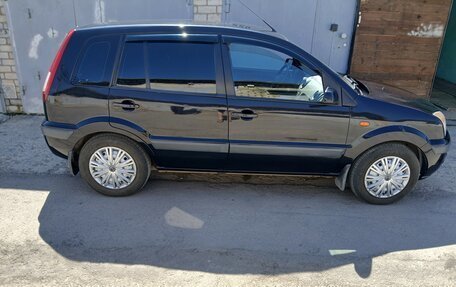 Ford Fusion I, 2008 год, 560 000 рублей, 2 фотография