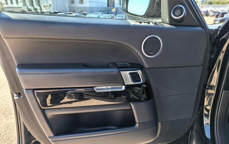 Land Rover Range Rover IV рестайлинг, 2015 год, 4 699 000 рублей, 9 фотография