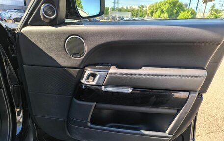 Land Rover Range Rover IV рестайлинг, 2015 год, 4 699 000 рублей, 17 фотография