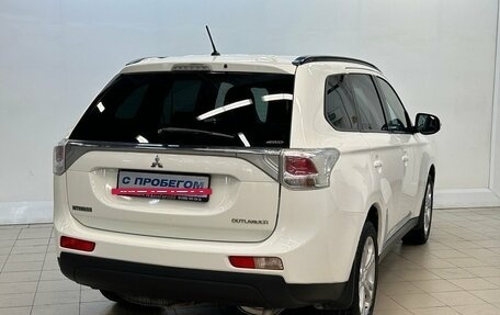 Mitsubishi Outlander III рестайлинг 3, 2012 год, 1 220 000 рублей, 4 фотография