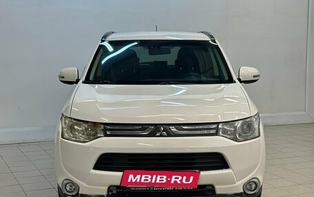 Mitsubishi Outlander III рестайлинг 3, 2012 год, 1 220 000 рублей, 2 фотография
