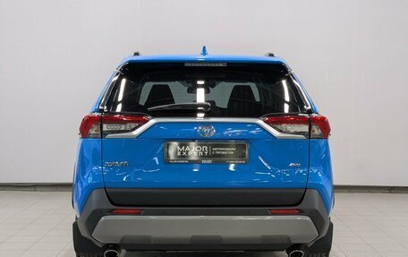 Toyota RAV4, 2020 год, 2 999 000 рублей, 29 фотография