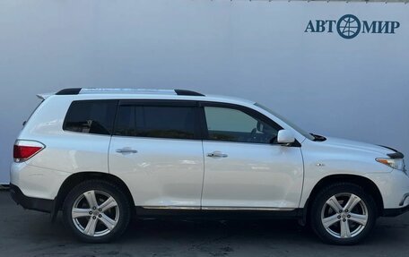 Toyota Highlander III, 2012 год, 1 870 000 рублей, 4 фотография