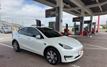 Tesla Model Y I, 2022 год, 4 800 000 рублей, 2 фотография