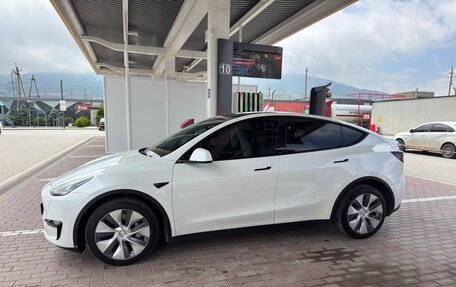 Tesla Model Y I, 2022 год, 4 800 000 рублей, 5 фотография