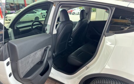 Tesla Model Y I, 2022 год, 4 800 000 рублей, 11 фотография