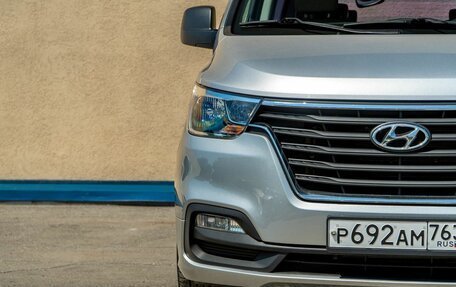 Hyundai Grand Starex Grand Starex I рестайлинг 2, 2019 год, 3 150 000 рублей, 4 фотография