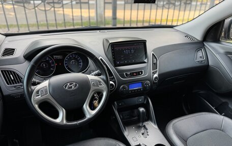 Hyundai ix35 I рестайлинг, 2013 год, 1 310 000 рублей, 18 фотография